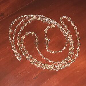 NWOT Beautiful Stella & Dot 65" Convertable Gold Tone Necklace